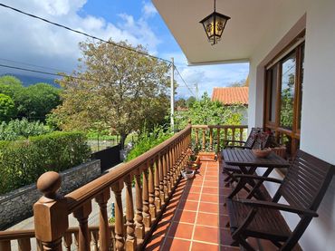 Casa amb jardí en venda a Celorio - Poó - Parres