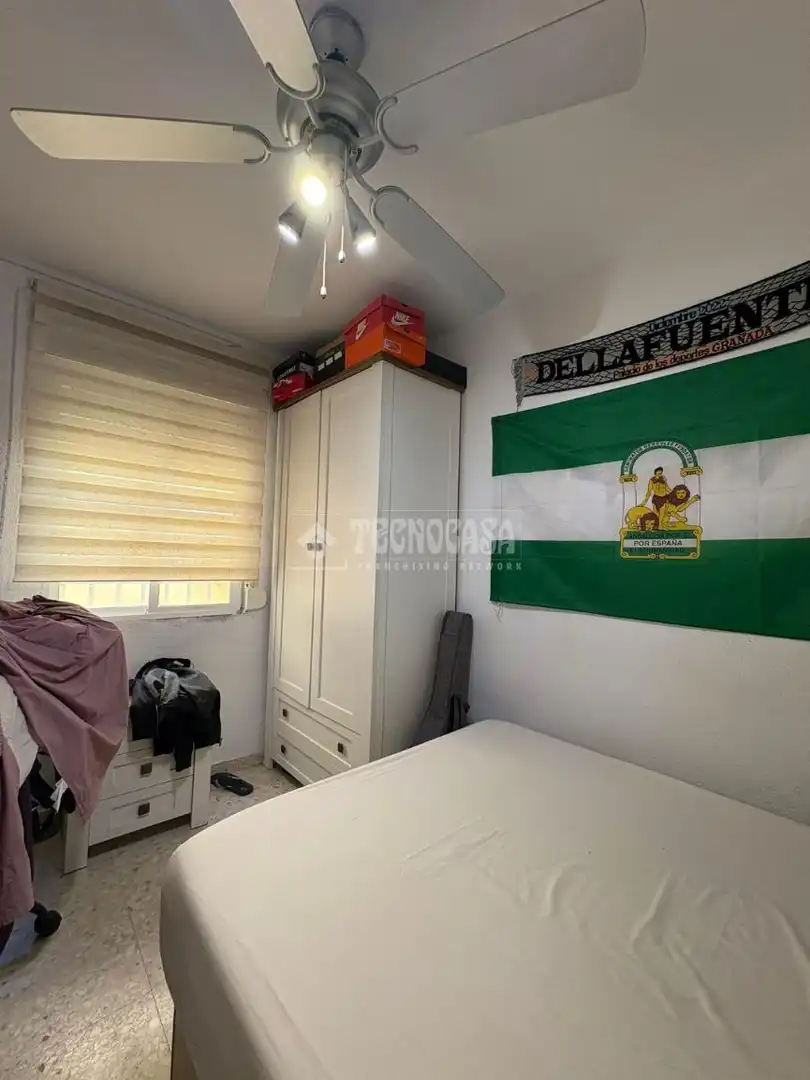 Schlafzimmer von Wohnung zum Verkauf in La Rinconada mit Klimaanlage und Heizung