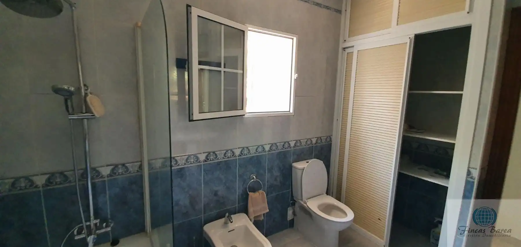 Bany de Casa o xalet de lloguer en Mijas amb Terrassa i Piscina