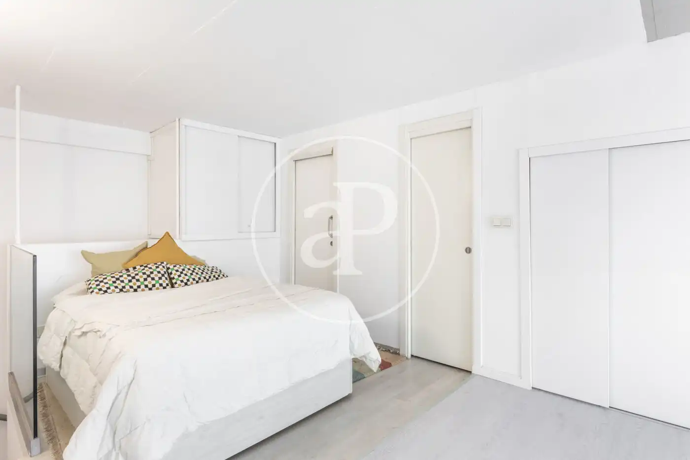 Loft en venda a C/ de la Creu Roja, Vara de Quart