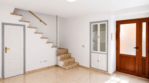 Foto 3 de Casa adosada de alquiler en Carrer de L'església, Sencelles, Illes Balears