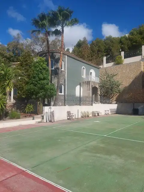 Xalet amb terrassa en venda a Avenida Principal de la Sierra, imagen 4