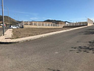 Terreno residencial en venta en Calle Rafael Alberti