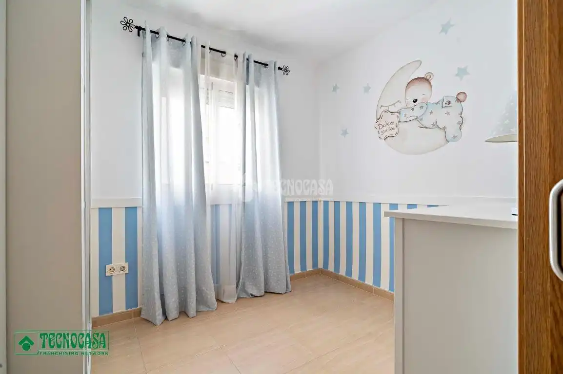 Schlafzimmer von Wohnung zum Verkauf in Roquetas de Mar mit Klimaanlage