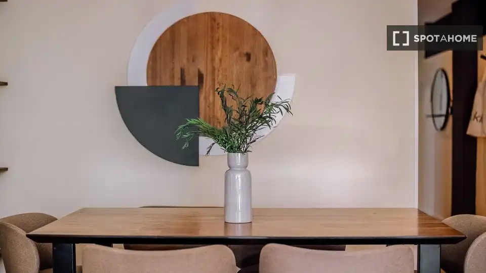 Dining room of Flat for rent in Madrid  with Air Conditioner, Heating and Furnished