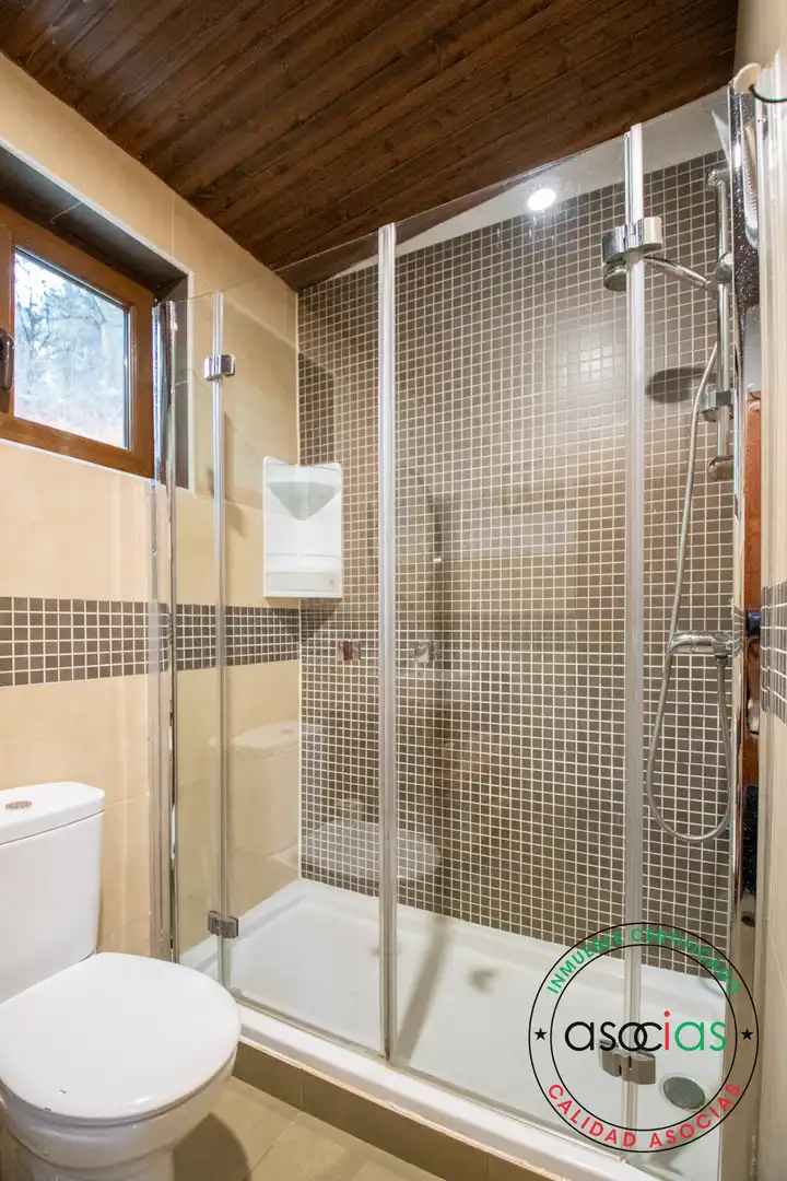 Bathroom of Houses for sale in Villaviciosa  with Heating and Terrace