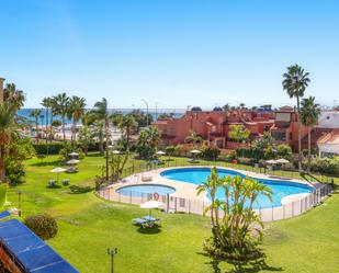 Jardí de Apartament de lloguer en Torremolinos amb Aire condicionat, Terrassa i Piscina