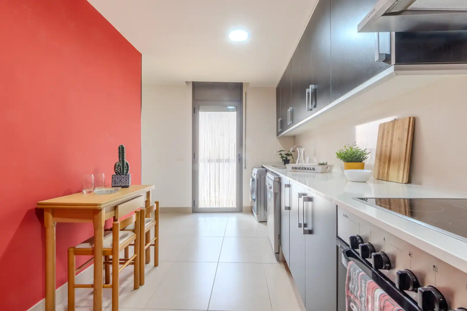 Cuina de Pis en venda en Els Pallaresos amb Aire condicionat, Terrassa i Forn