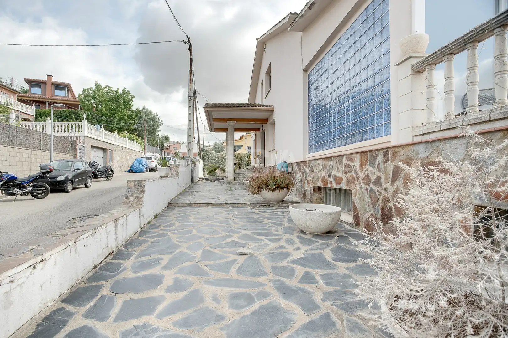 Vista exterior de Casa o xalet en venda en Lliçà d'Amunt amb Calefacció, Terrassa i Balcó