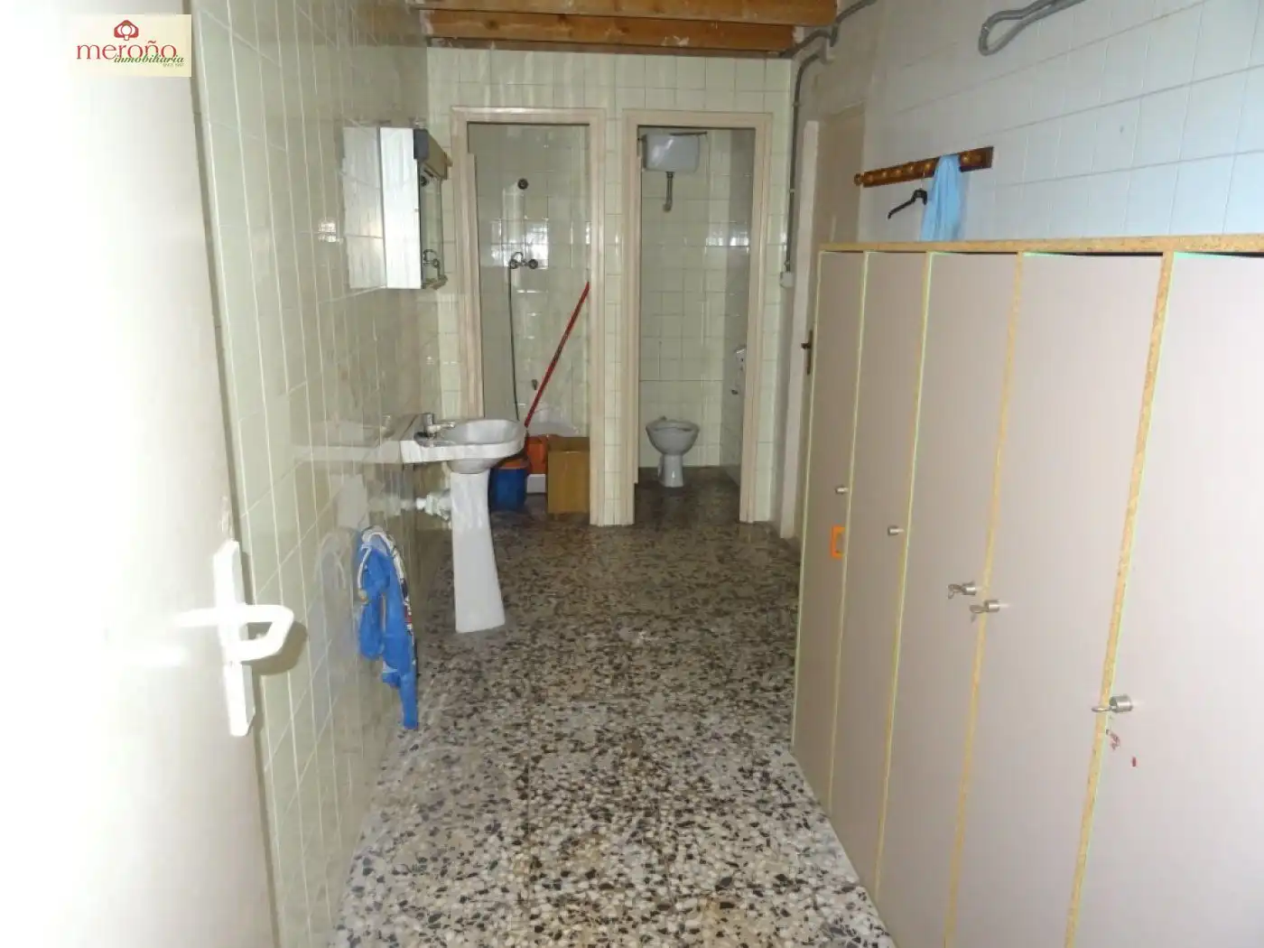 Baño de Nave industrial en venta en Elche / Elx