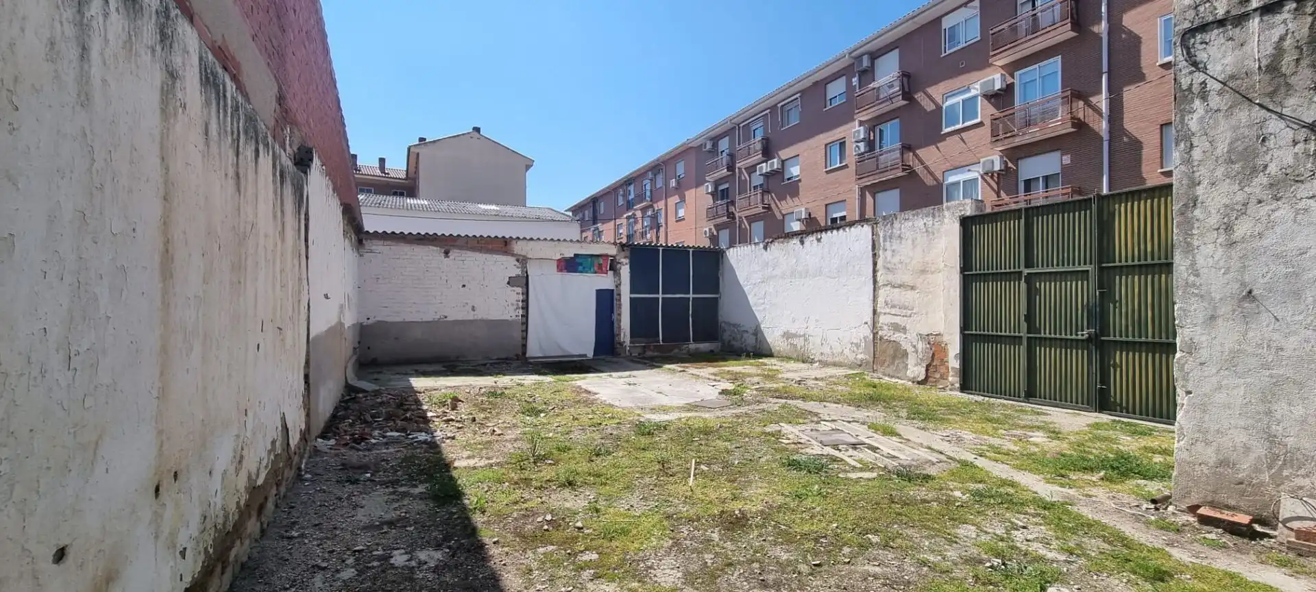 Parking of Country homes for sale in Torrijos  with Terrace, Storage room and Furnished