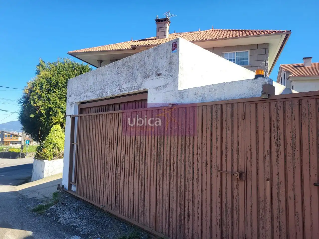 Vista exterior de Casa o chalet en venta en Vigo  con Calefacción y Trastero