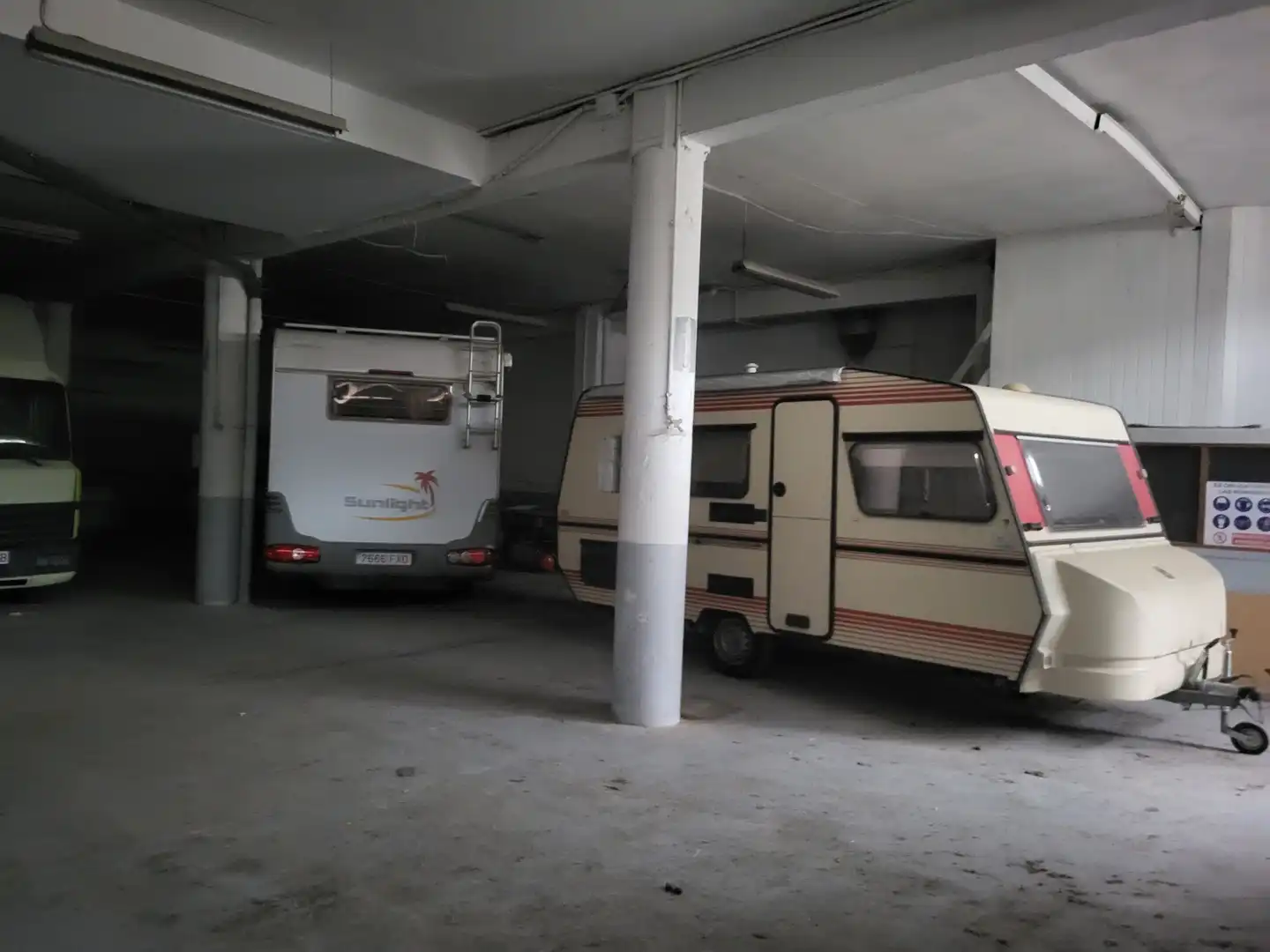 Parkplatz von Geschaftsraum zum Verkauf in Ibarra