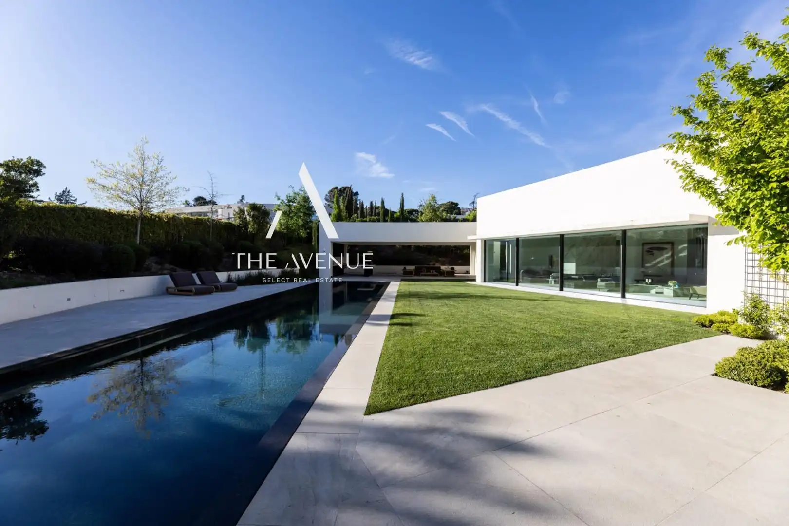 Exterior view of Houses for sale in Pozuelo de Alarcón  with Heating and Swimming Pool