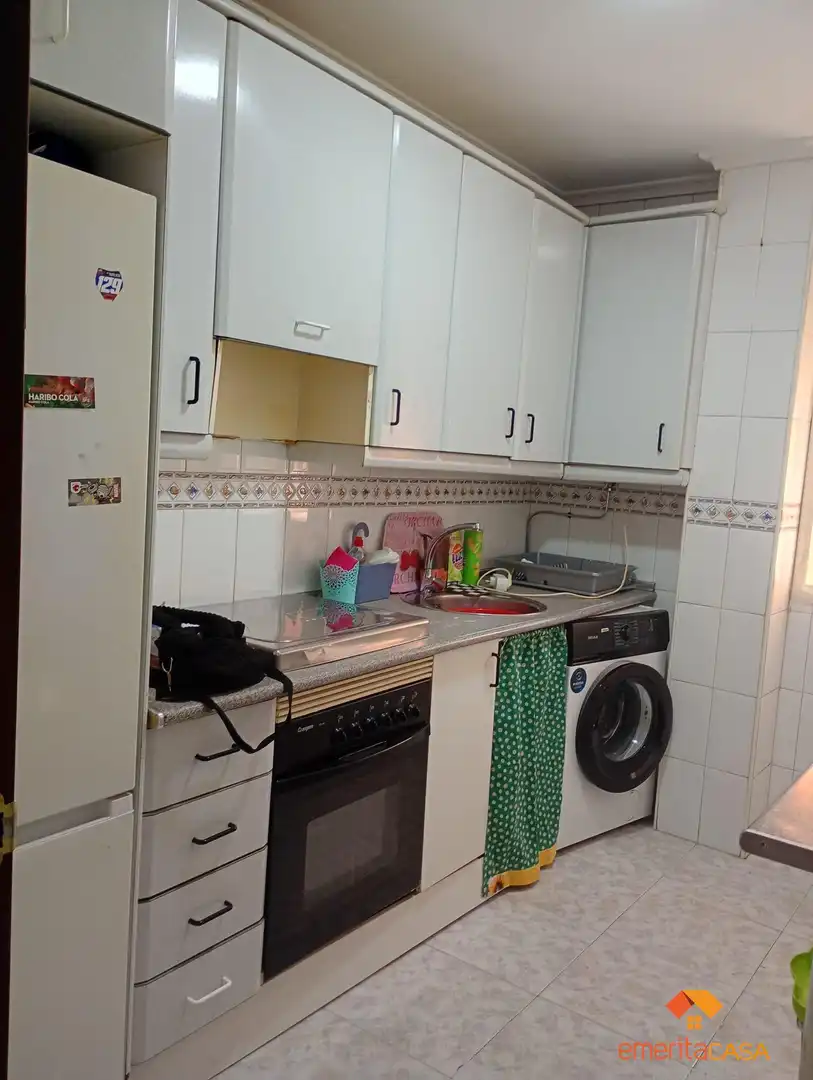 Cuina de Pis en venda en Malpartida de Cáceres amb Balcó