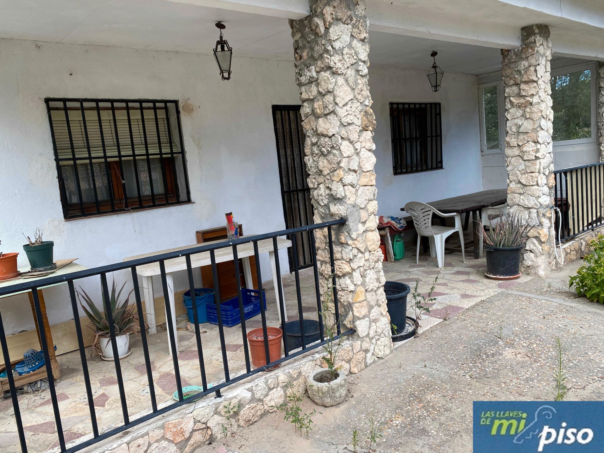 Vista exterior de Casa o xalet en venda en Traspinedo amb Jardí privat, Terrassa i Traster