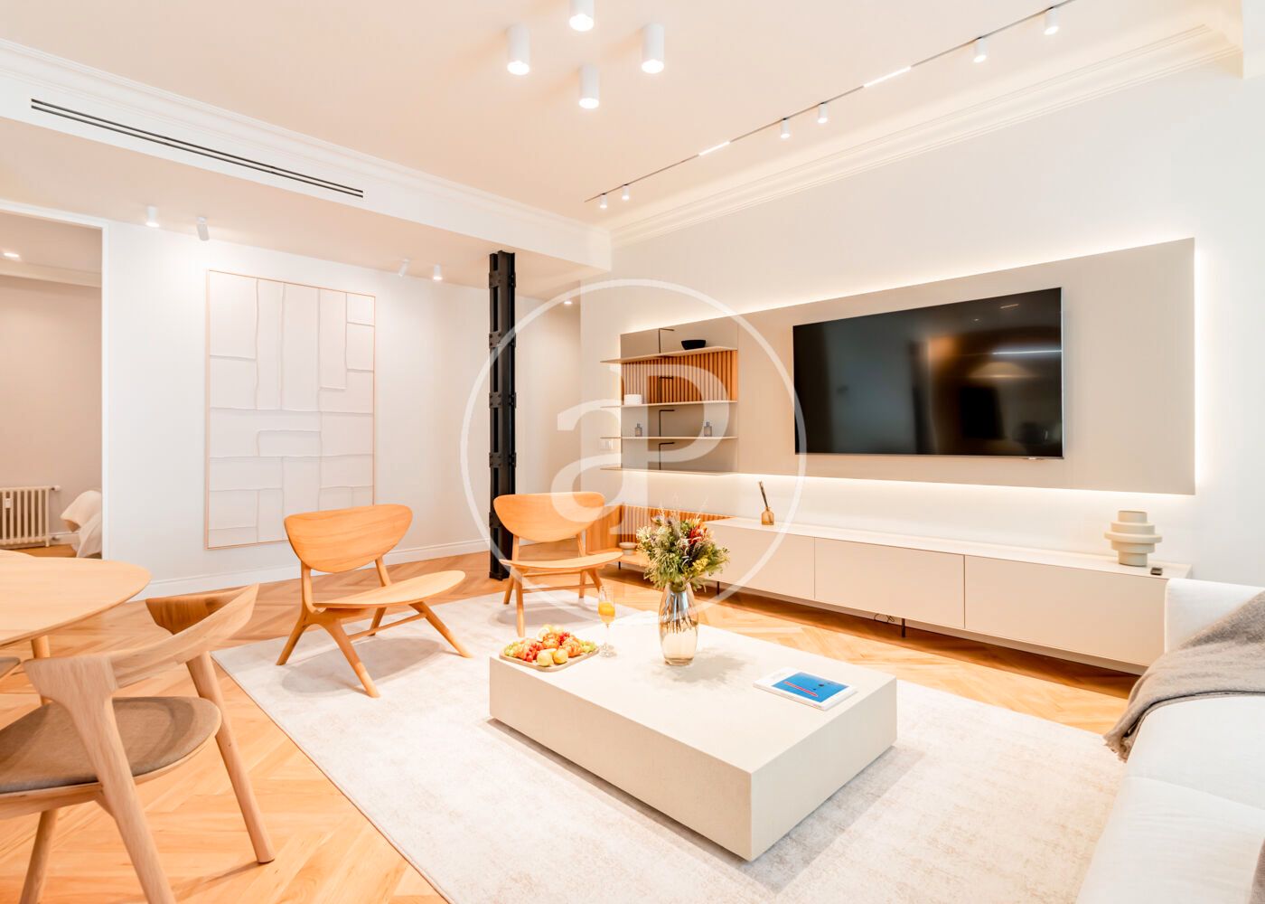 Living room of Flat to rent in  Madrid Capital  with Air Conditioner, Heating and Terrace