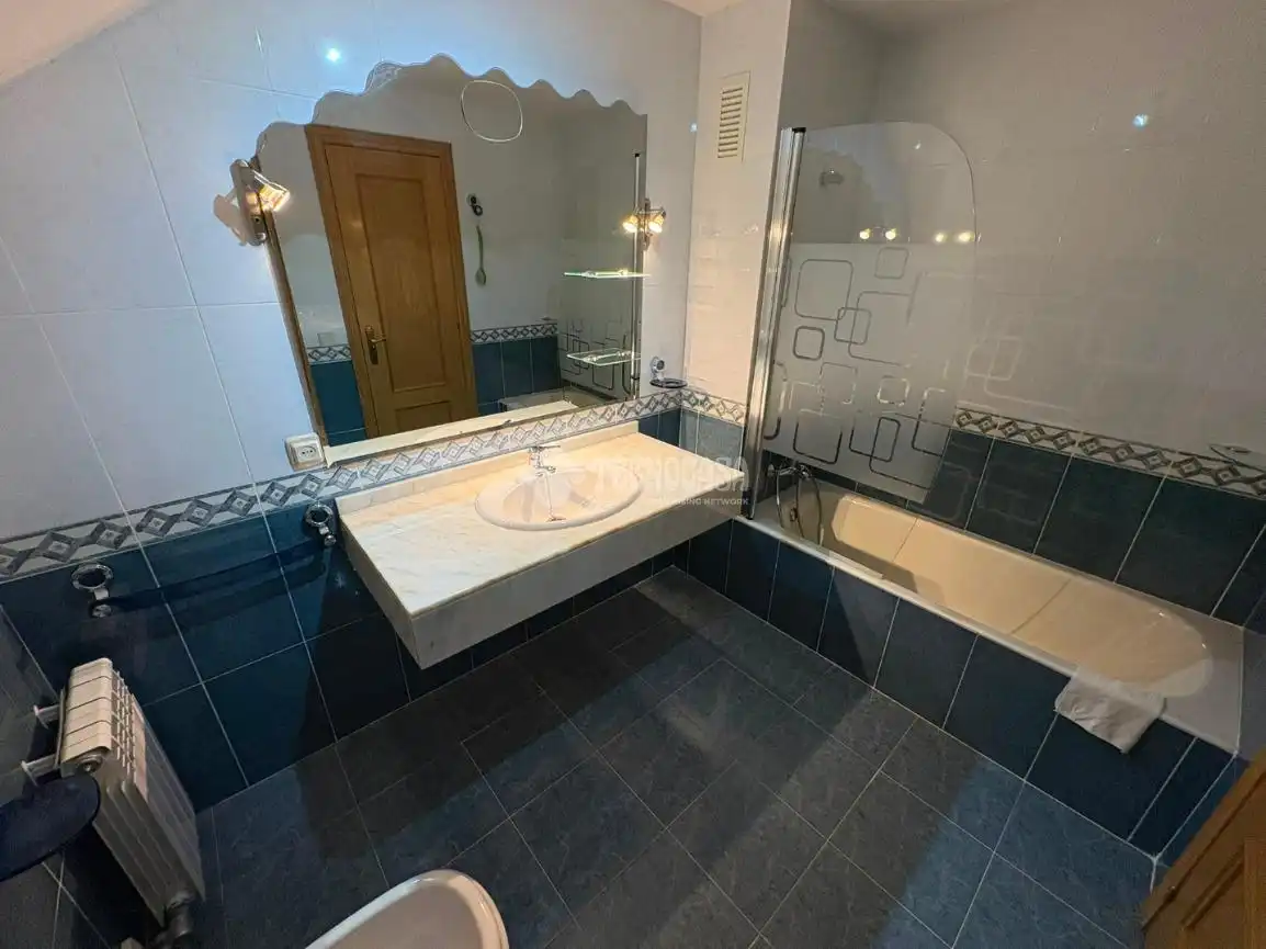 Baño de Casa adosada en venta en Zaragoza con Terraza