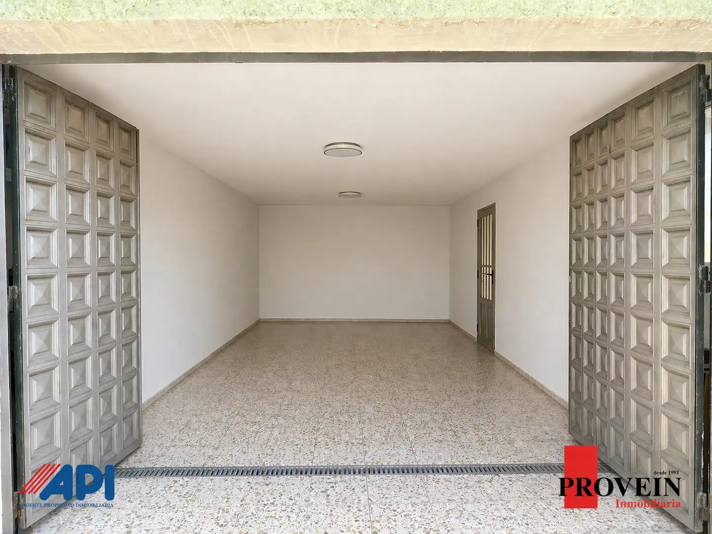 Houses for sale in Santa Cruz del Retamar  with Heating, Private garden and Parquet flooring