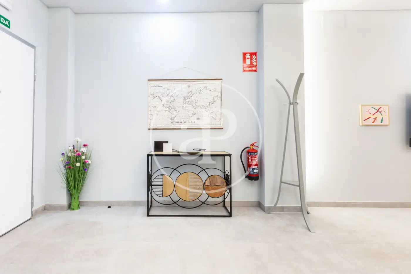 Maisonette zum Verkauf in Valencia mit Klimaanlage, Heizung und Privatgarten