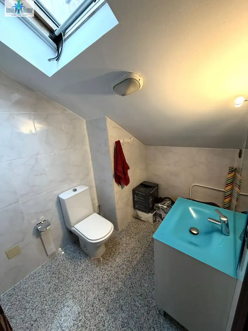 Bathroom of Detached homes for sale in Albacete  with Air Conditioner, Heating and Terrace