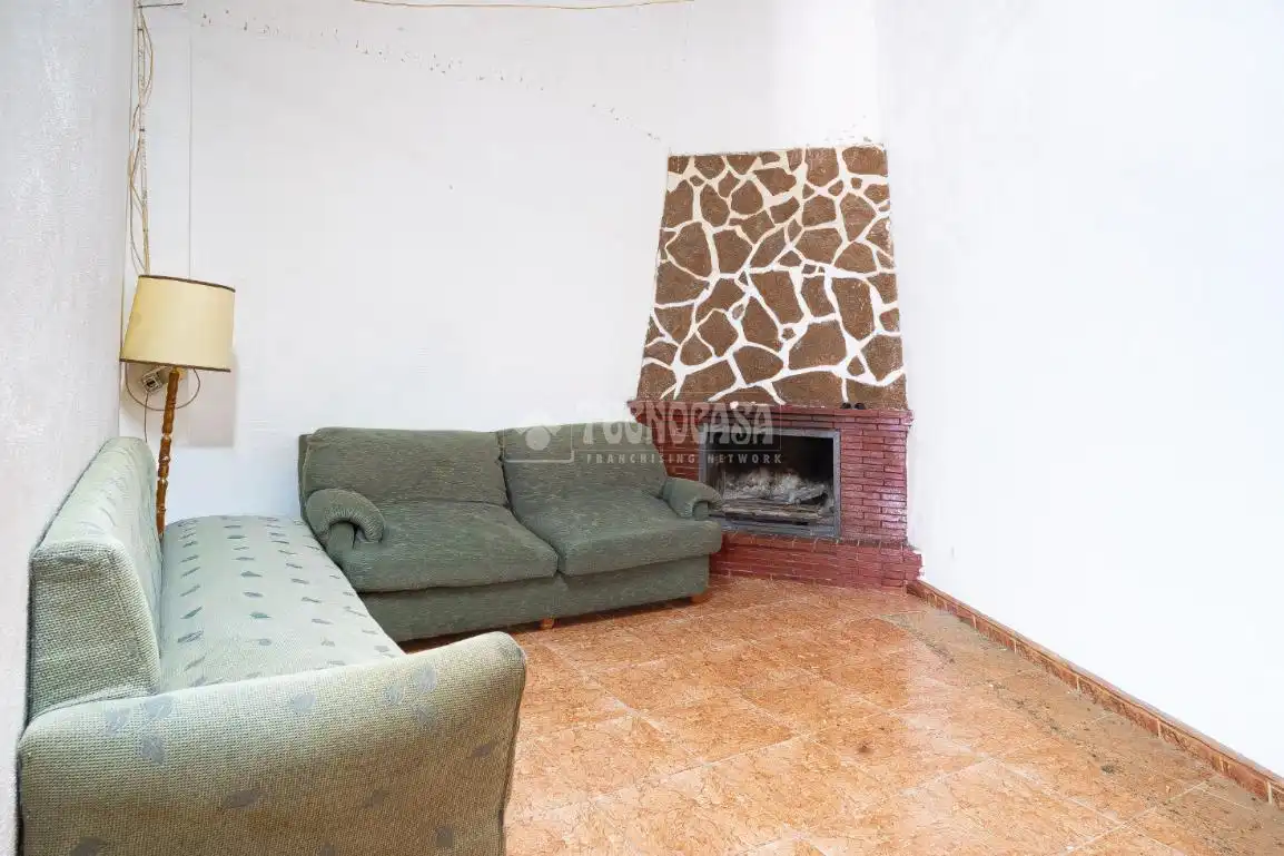 Living room of Country homes for sale in Jódar  with Air Conditioner and Heating