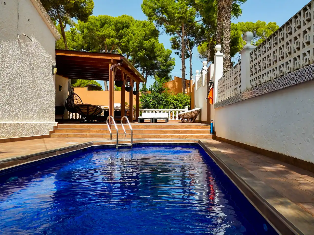 Casa con piscina en venta en El Pinar de Campoverde, imagen 16