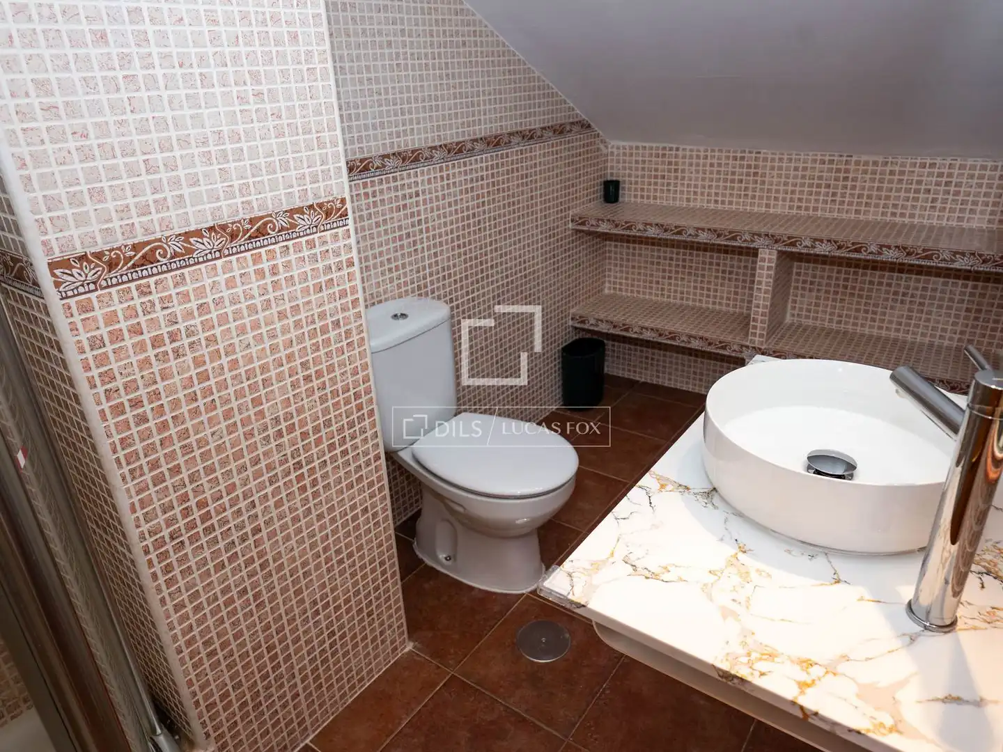 Baño de Casa o chalet de alquiler en Galapagar con Calefacción, Jardín privado y Terraza