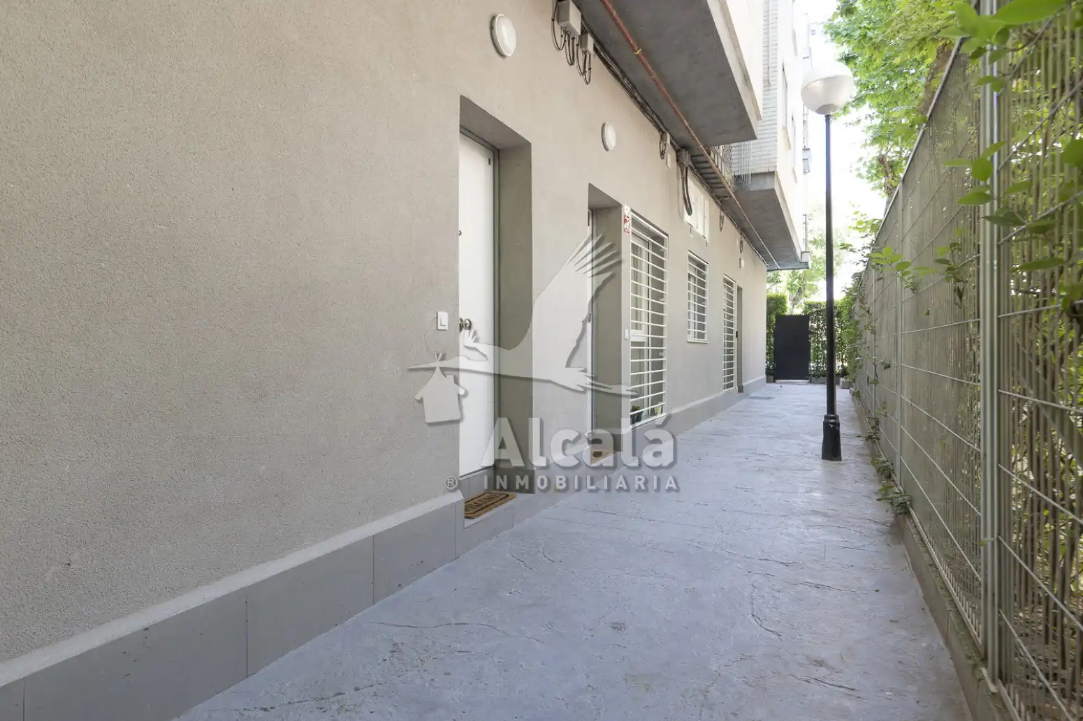 Exterior view of Flat for sale in Alcalá de Henares  with Heating