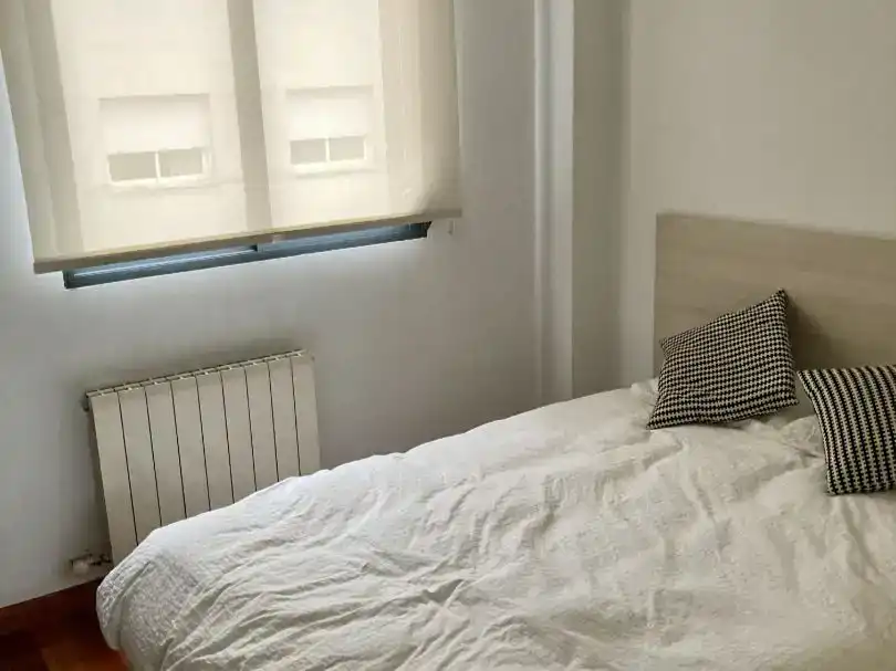 Habitación de Dúplex en venta en Granada con Aire acondicionado, Parquet y Piscina