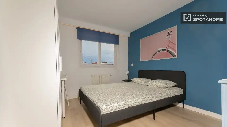 Habitación de Piso de alquiler en Valencia con Aire acondicionado, Calefacción y Amueblado