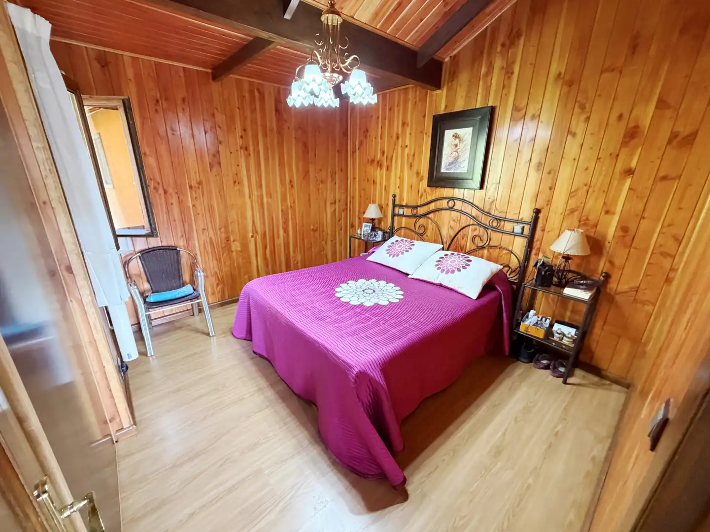 Dormitori de Casa o xalet en venda en Illas amb Calefacció, Parquet i Terrassa