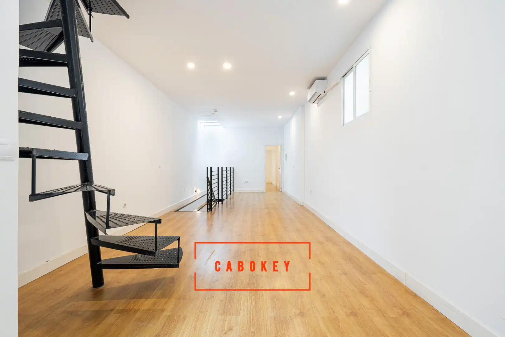 Casa adosada en venta en Almería con Aire acondicionado, Calefacción y Parquet
