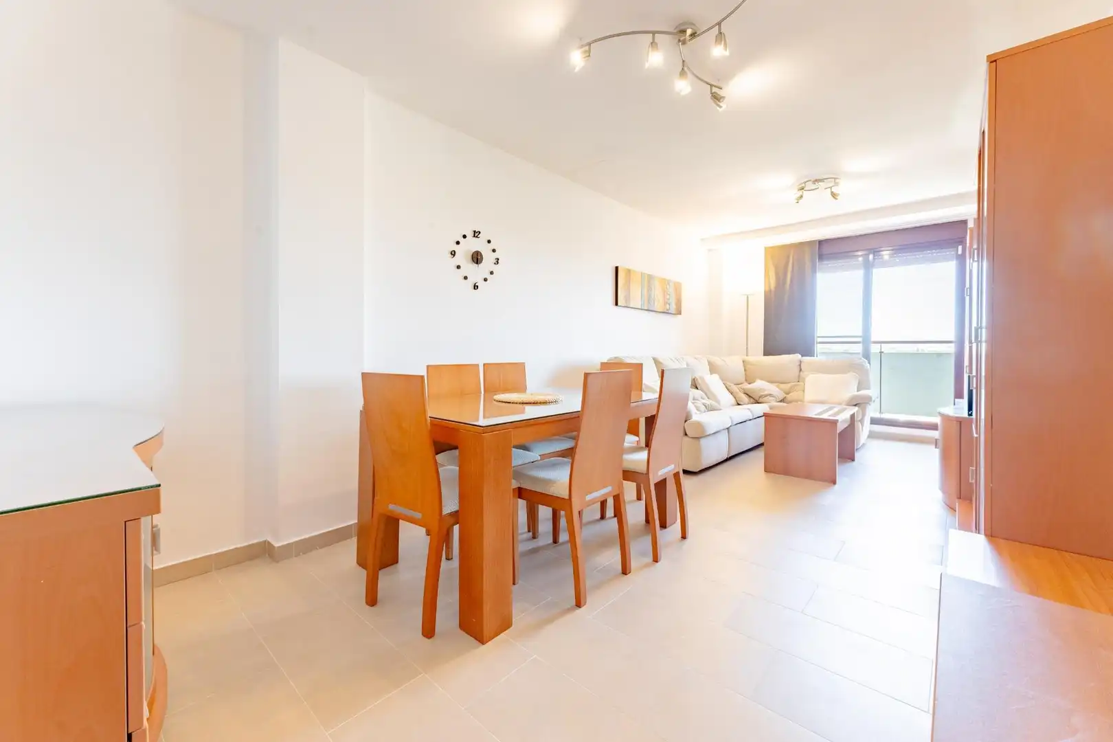 Comedor de Piso de alquiler en Catarroja con Aire acondicionado, Calefacción y Amueblado