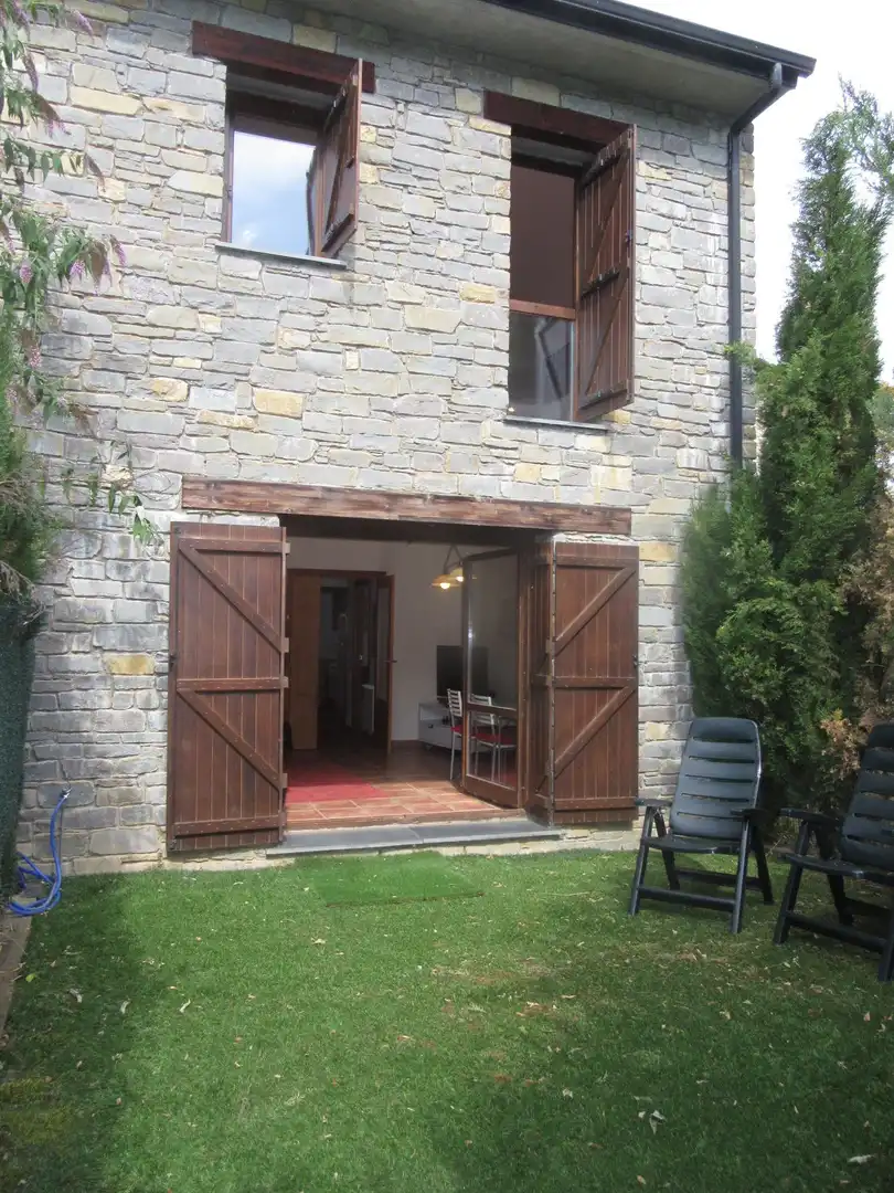 Houses for sale in Castiello de Jaca  with Heating, Private garden and Storage room