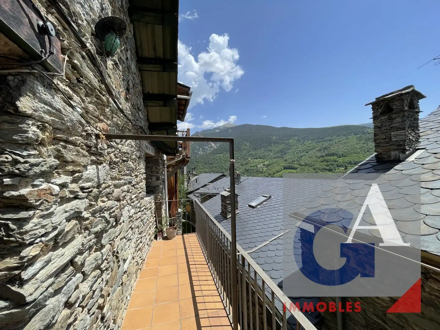 Vista exterior de Casa adosada en venta en Queralbs con Amueblado