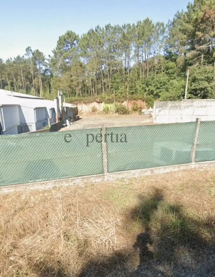 Terreno en venta en Noia