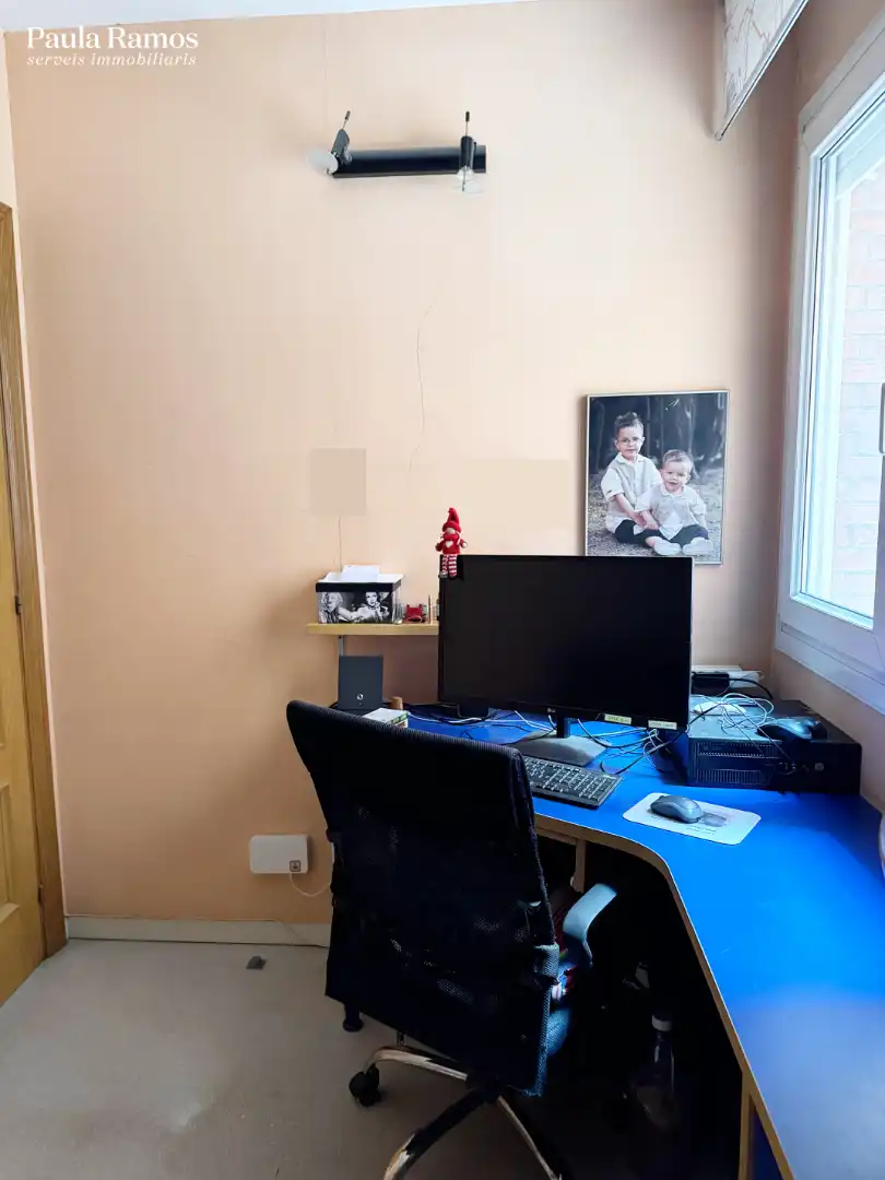Piso en venta en Granollers con Calefacción, Trastero y Horno