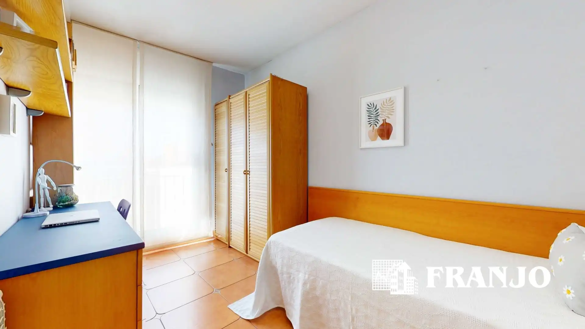 Habitación de Casa adosada en venta en Barberà del Vallès con Aire acondicionado, Calefacción y Terraza