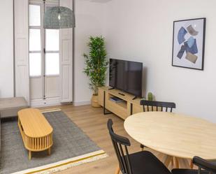 Living room of Apartment to share in  Valencia Capital  with Air Conditioner and Terrace