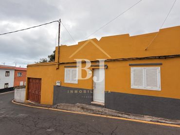 Casa amb balcó en venda a Icod de los Vinos pueblo