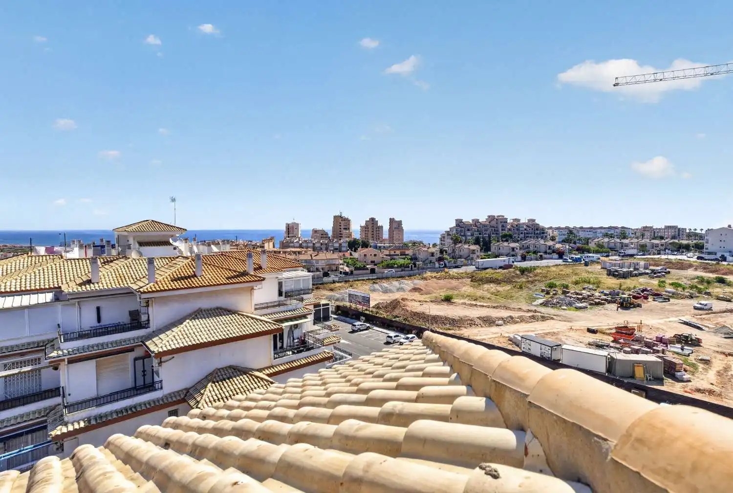 Vista exterior de Apartamento en venta en Torrevieja con Aire acondicionado, Calefacción y Terraza