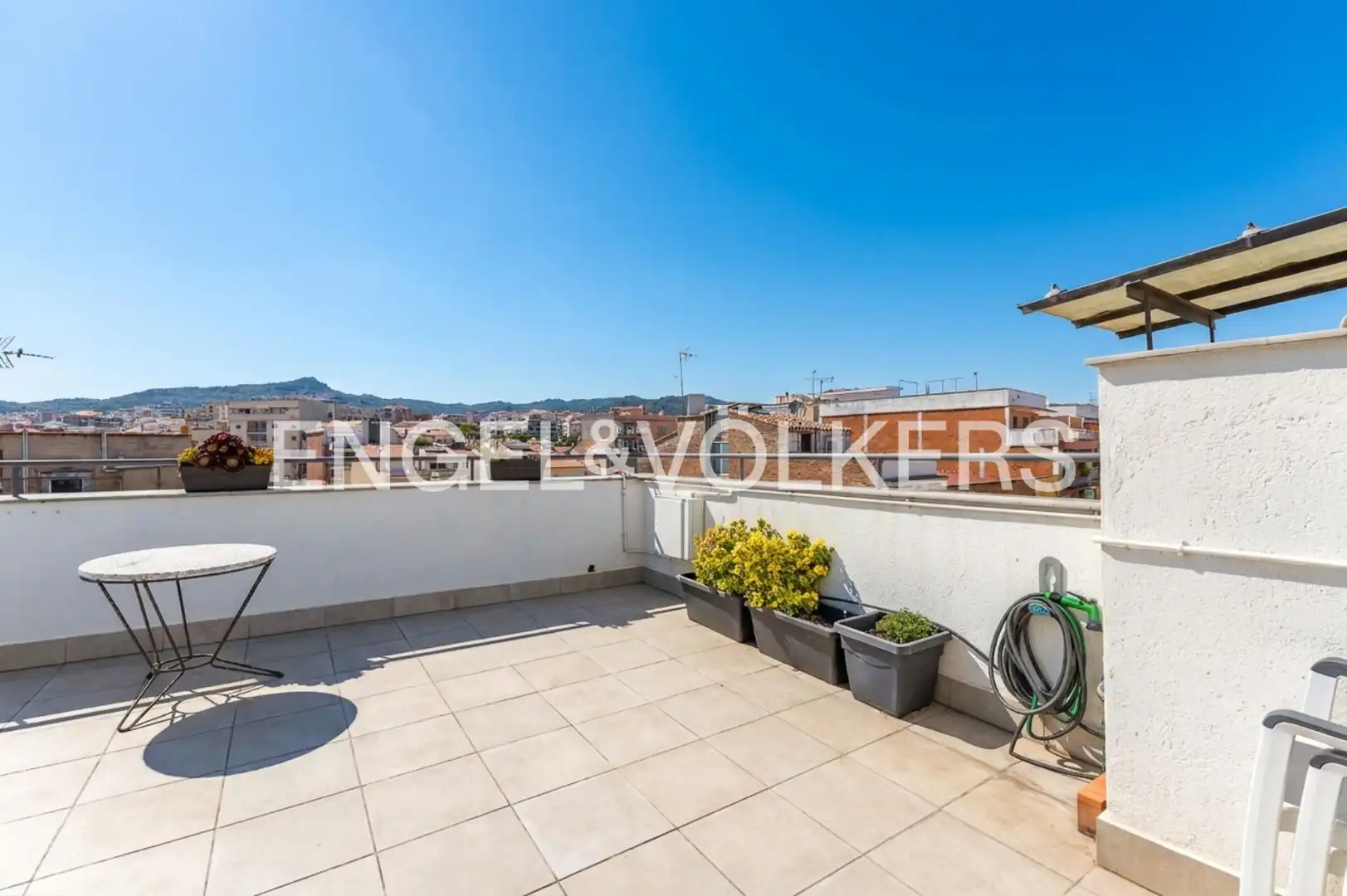 Terrassa de Casa o xalet en venda en Sant Feliu de Llobregat amb Calefacció, Parquet i Terrassa