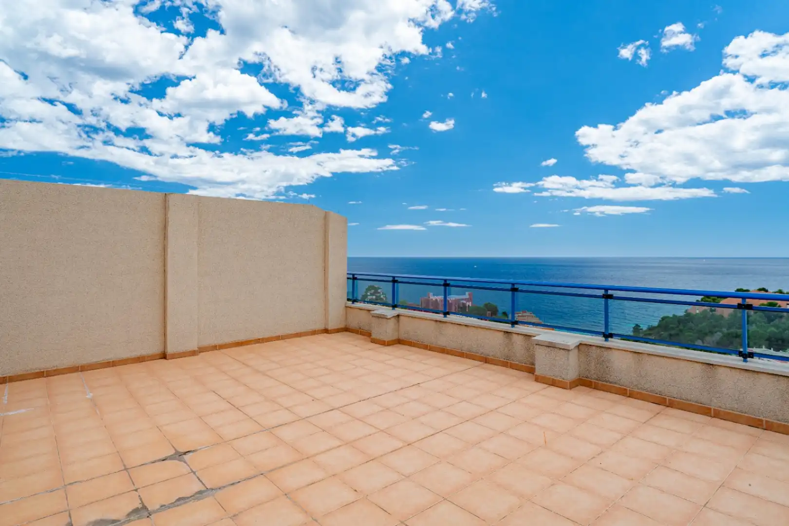 Terraza de Apartamento en venta en Calpe / Calp con Terraza y Amueblado