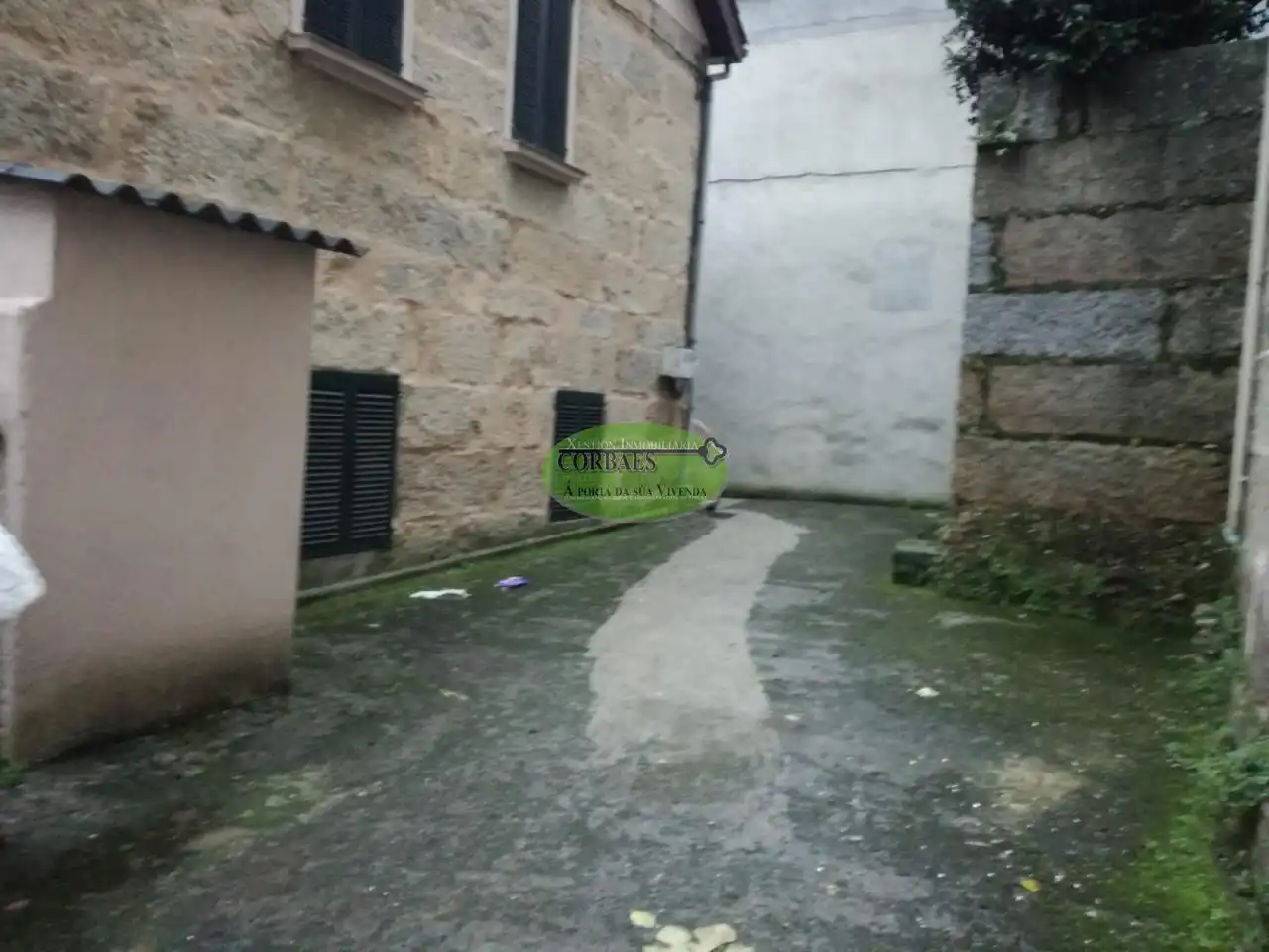 Vista exterior de Casa o xalet en venda en Ourense Capital  amb Jardí privat, Traster i Moblat