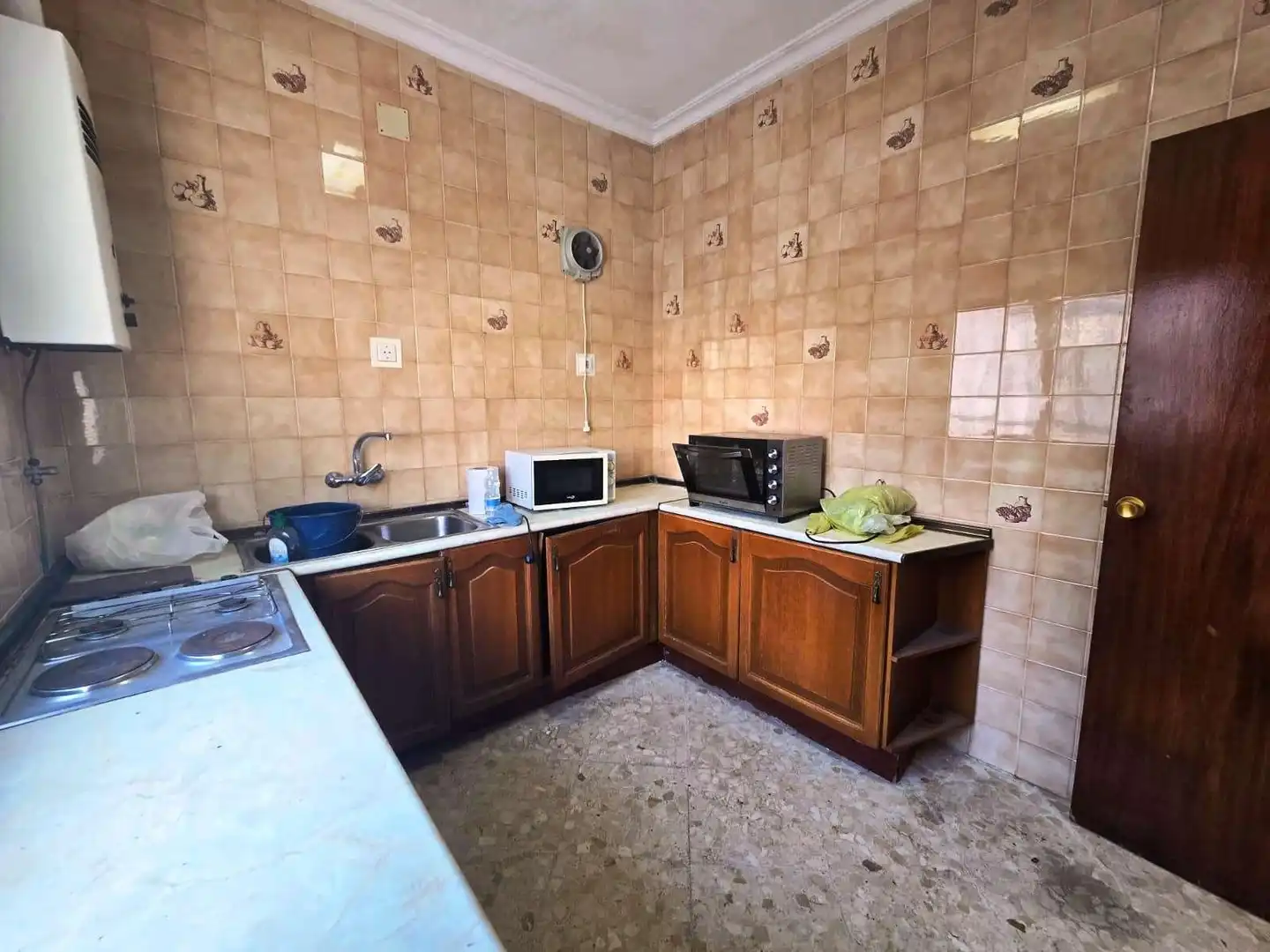 Cocina de Casa o chalet en venta en Valencina de la Concepción con Terraza, Trastero y Piscina