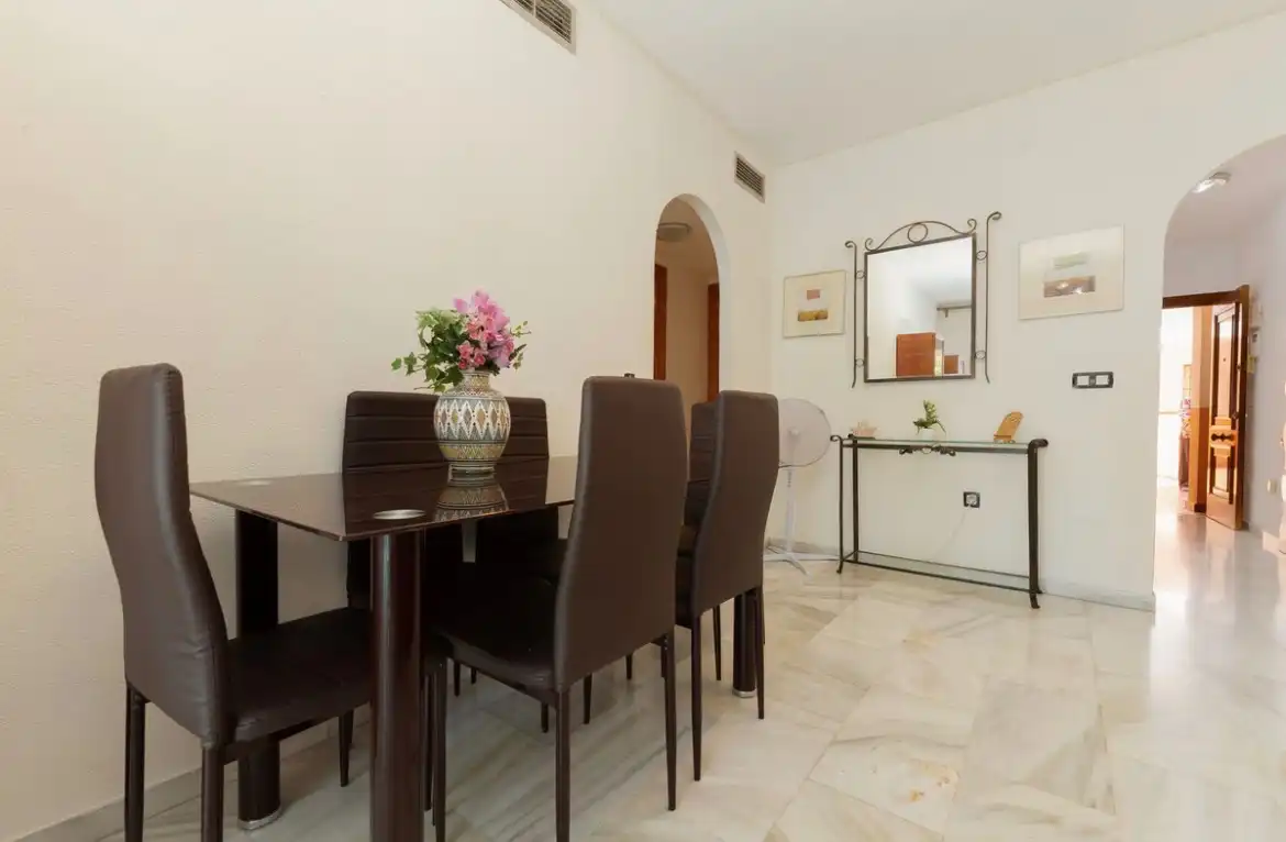 Apartamento con ascensor en venta en Puerto Deportivo, imagen 4
