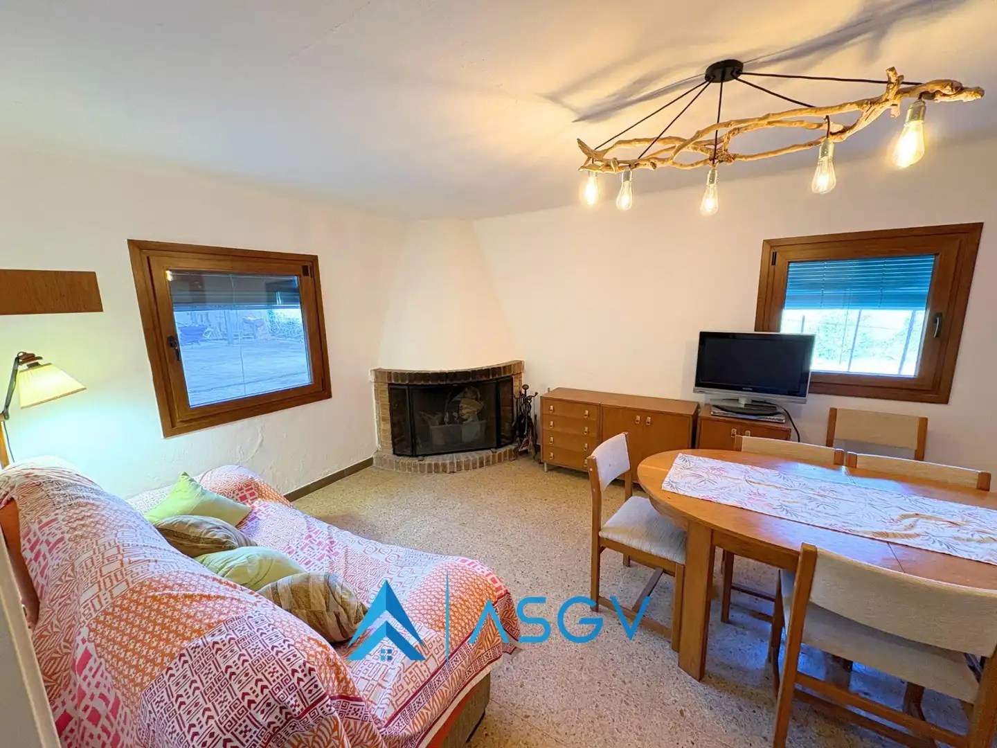 Sala de estar de Casa o chalet en venta en Santa Maria de Miralles con Calefacción, Jardín privado y Trastero