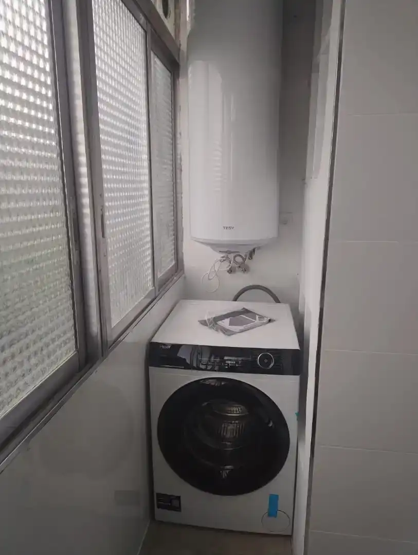 Bathroom of Flat for rent in Coslada  with Furnished, Oven and Washing machine