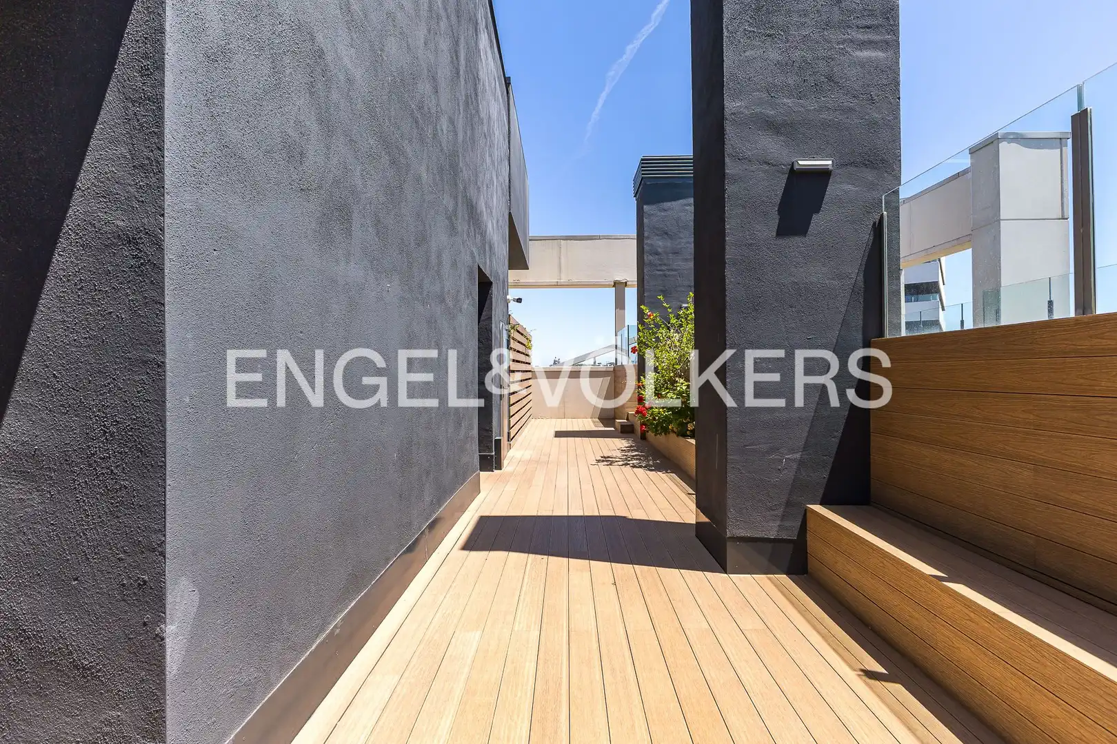 Terrace of Flat for sale in L'Hospitalet de Llobregat  with Air Conditioner, Heating and Parquet flooring